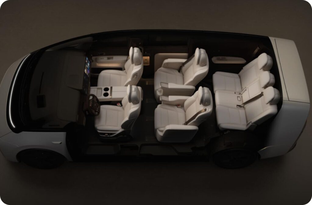 Волшебные складные сиденья, превращающиеся в семейный «большой гараж»